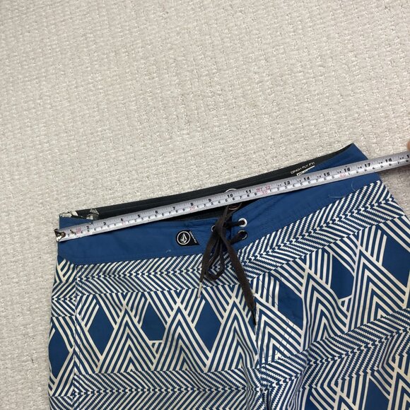 Y2K Volcom Board Shorts Men Psychedelic Blue Stripe Cinch Fly Pure Function *34* - Picture 11 of 16